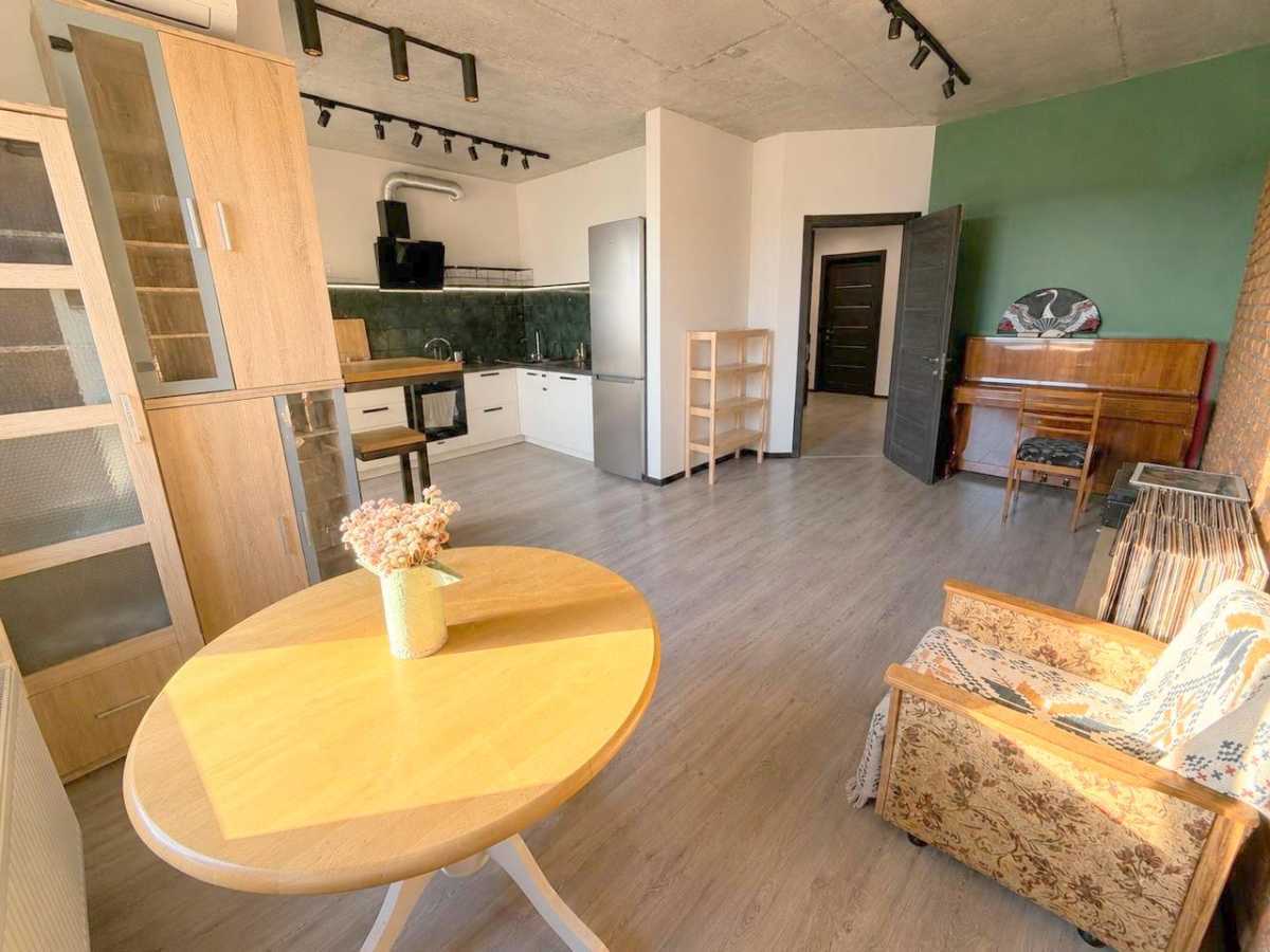 Продажа 3-комнатной квартиры 70 м², Героев Небесной Сотни просп., 32/2