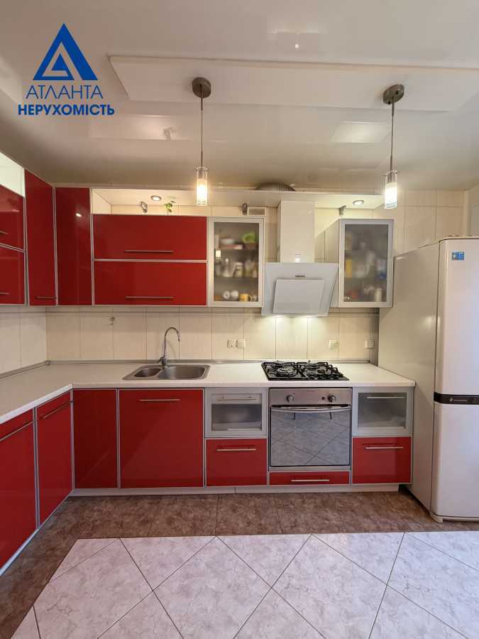 Продажа 4-комнатной квартиры 126 м², Шота Руставели ул., 10