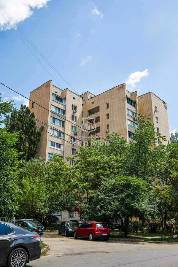 Продаж 2-кімнатної квартири 60.3 м², Золотоустівська вул., 4