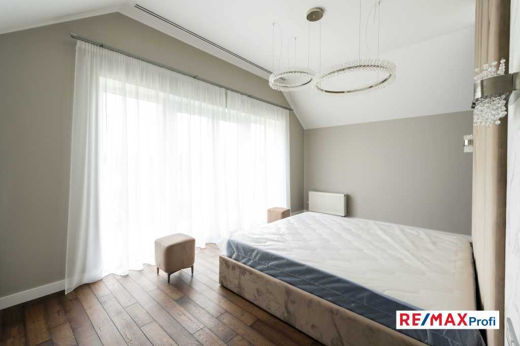 Продаж будинку 485 м², Авіаторів