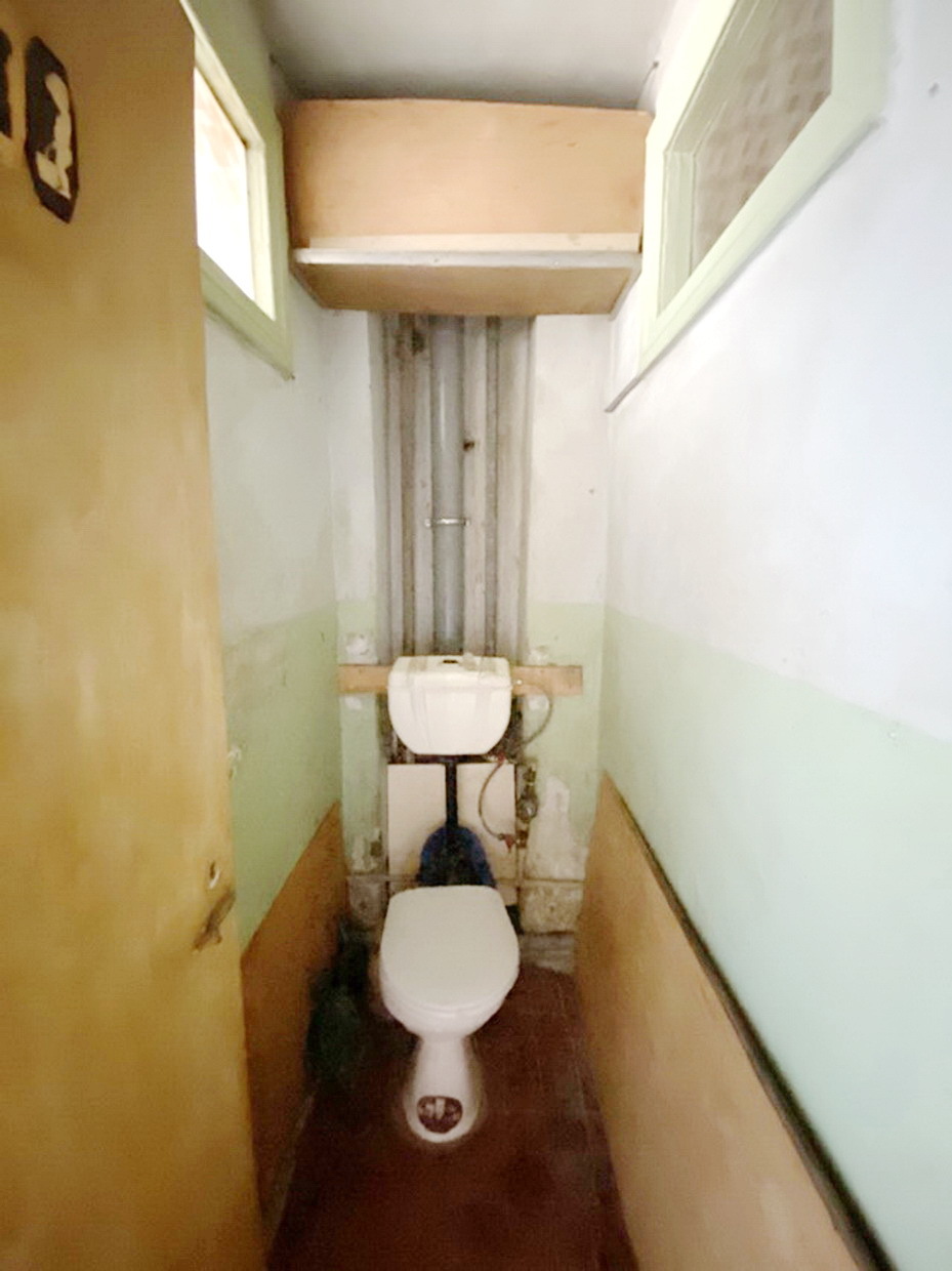 Продажа 2-комнатной квартиры 49.6 м², Киевская ул.