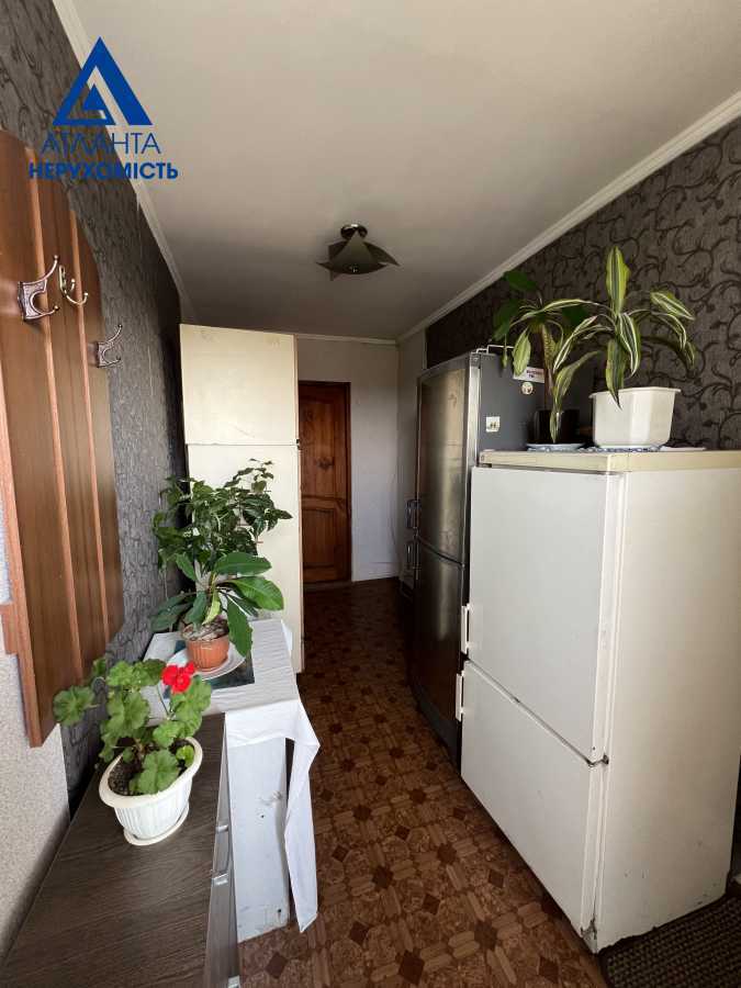 Продажа 1-комнатной квартиры 17.1 м², Возрождения просп., 22А