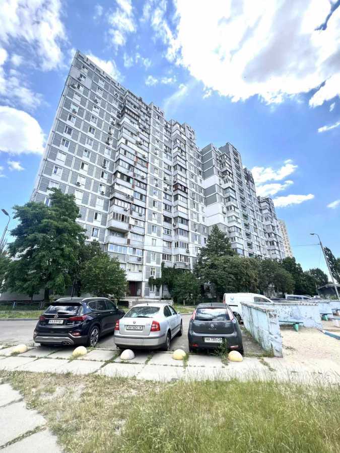Продаж 2-кімнатної квартири 54 м², Йорданська вул., 1А