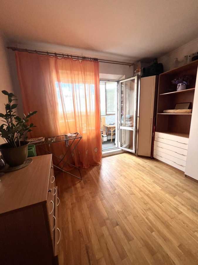 Продаж 2-кімнатної квартири 54 м², Йорданська вул., 1А