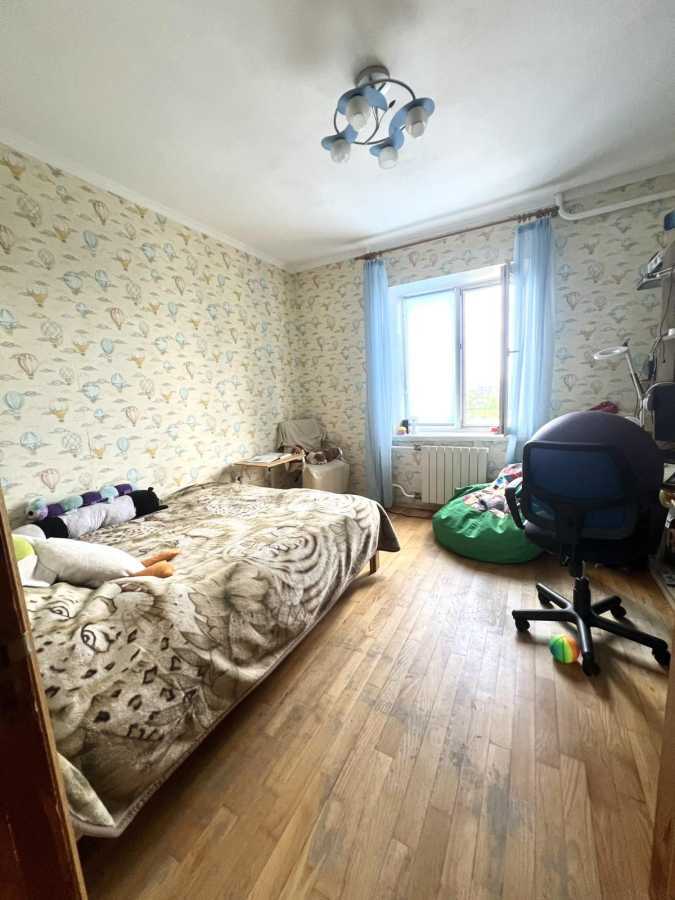 Продаж 2-кімнатної квартири 54 м², Йорданська вул., 1А