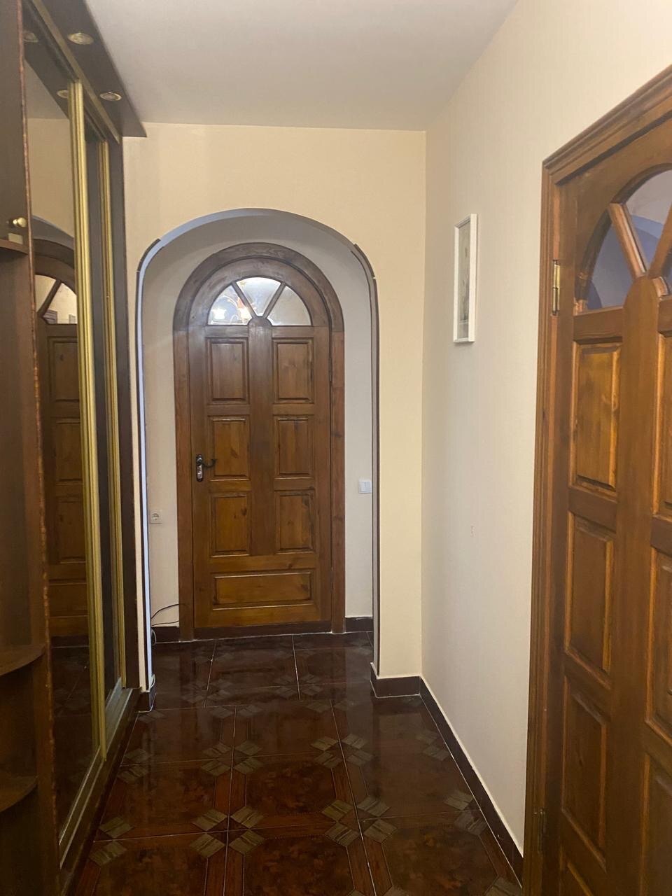Аренда 3-комнатной квартиры 85 м², Варненская ул., 12А