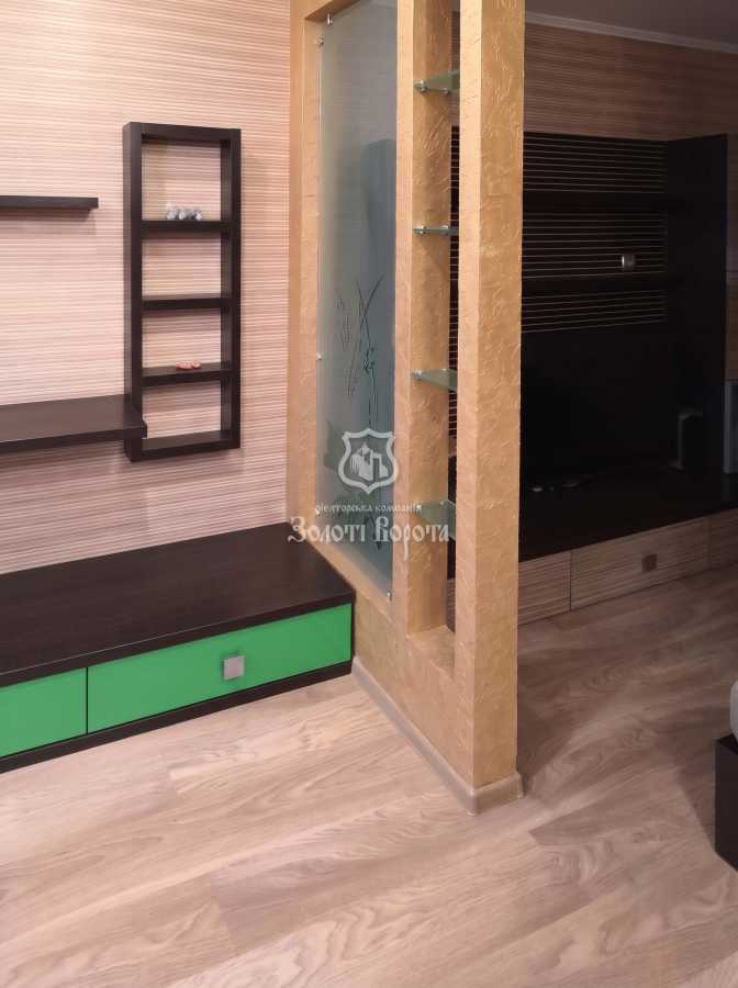 Продаж 1-кімнатної квартири 61.2 м², Харківське шосе, 19А