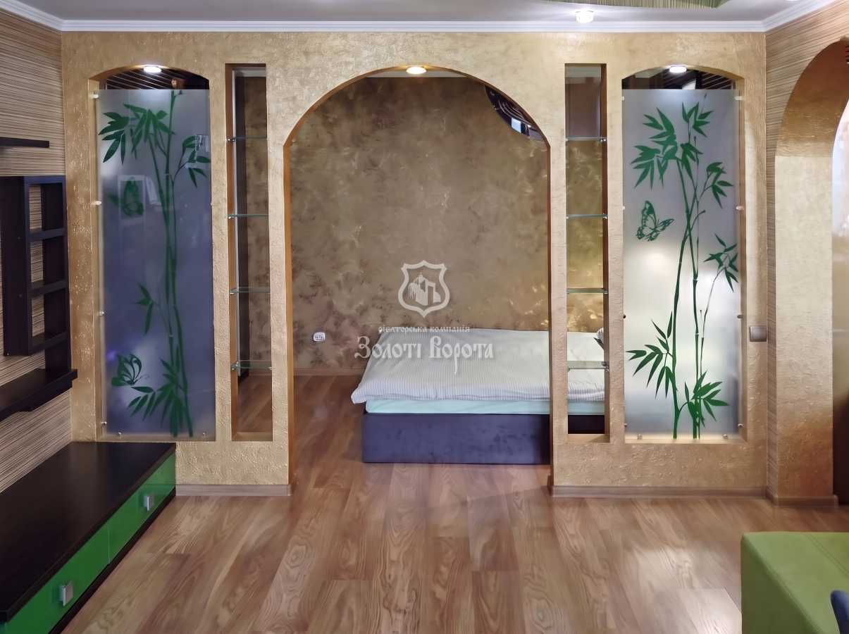 Продаж 1-кімнатної квартири 61.2 м², Харківське шосе, 19А