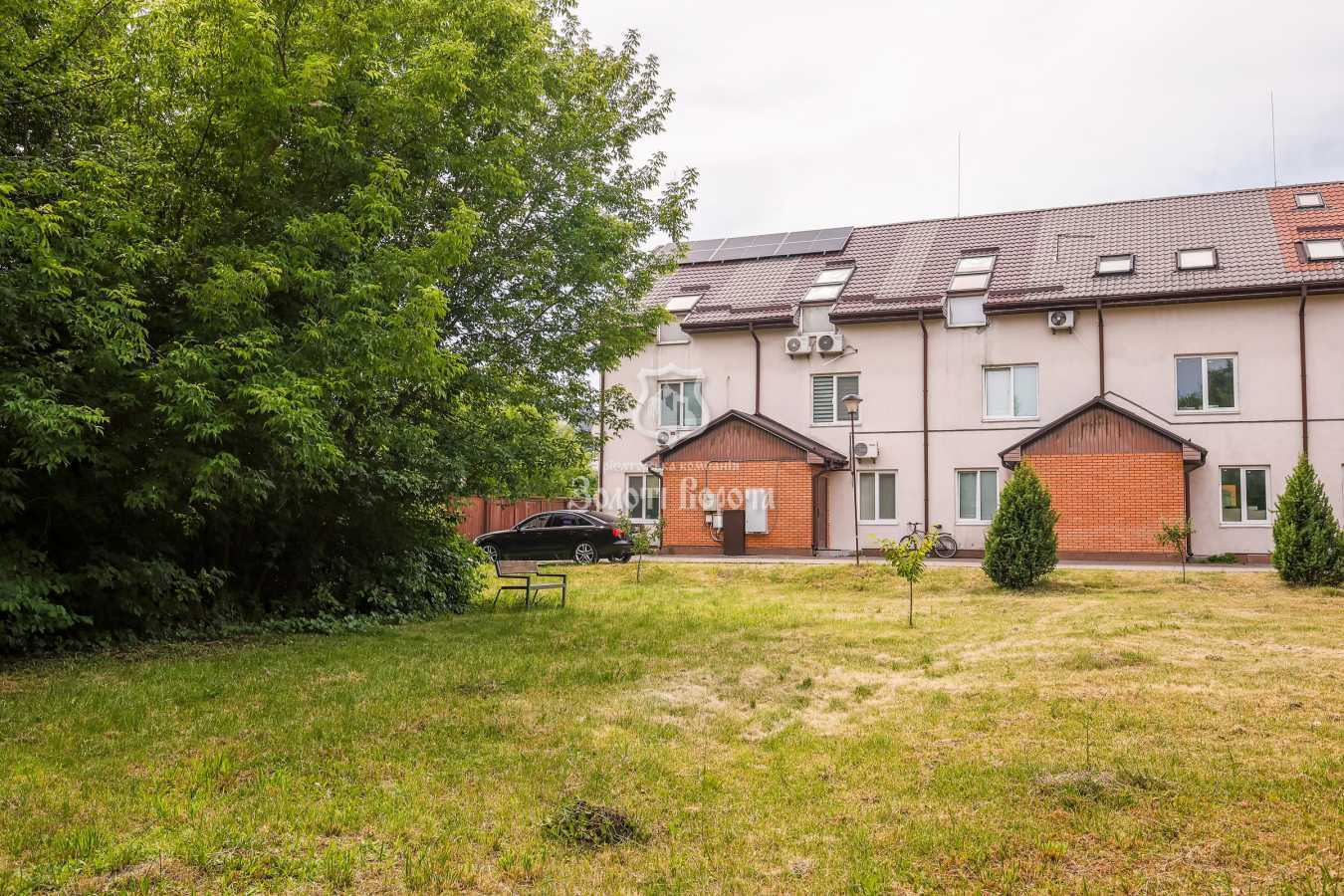 Продаж 3-кімнатної квартири 159.5 м², Абрикосовий пров., 9