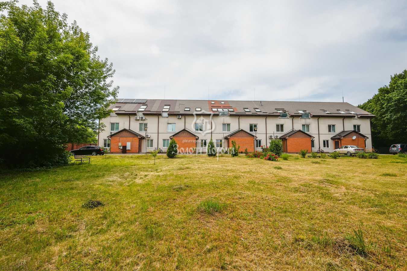 Продаж 3-кімнатної квартири 159.5 м², Абрикосовий пров., 9