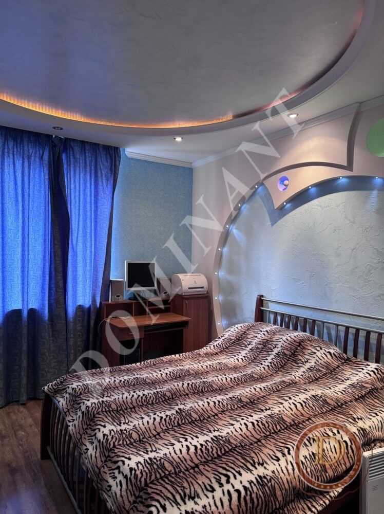 Продажа 3-комнатной квартиры 66 м², Историческая ул.