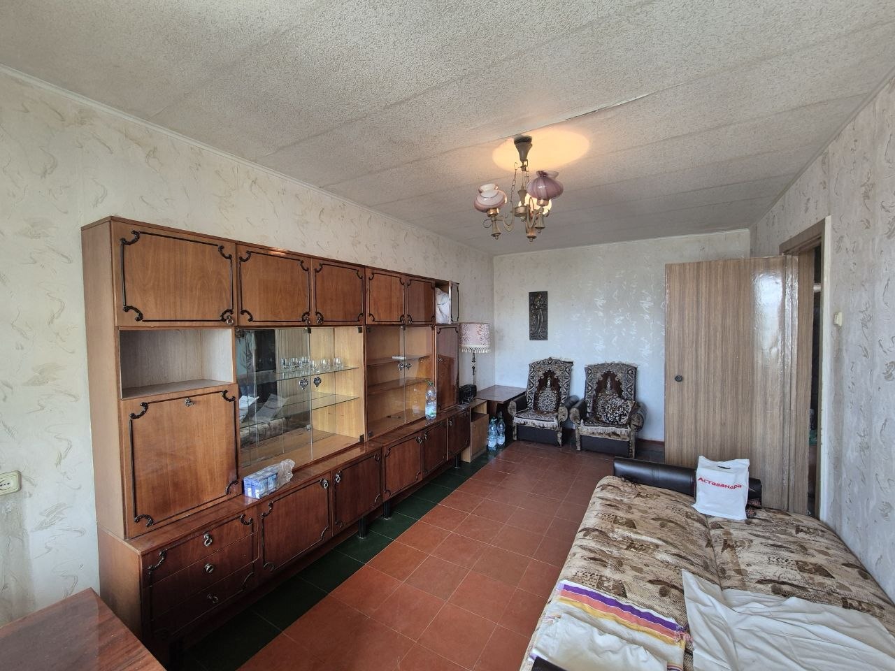 Продажа 1-комнатной квартиры 37 м², Набережная Победы ул., 124