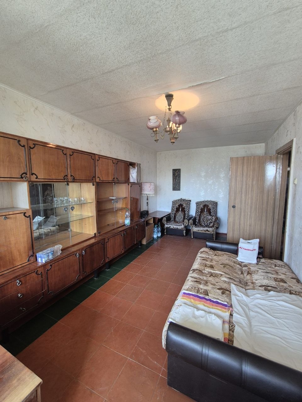 Продажа 1-комнатной квартиры 37 м², Набережная Победы ул., 124