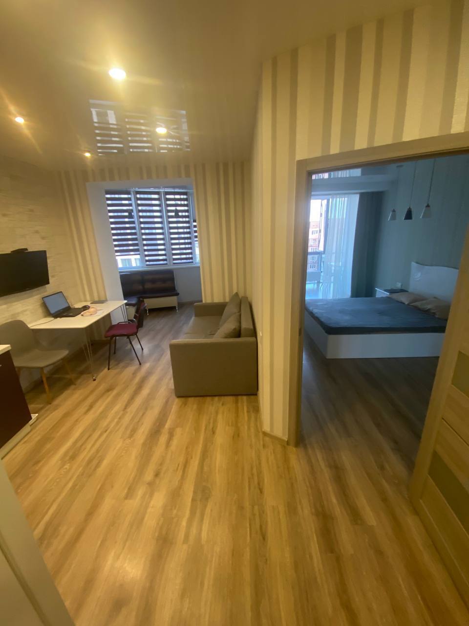 Оренда 2-кімнатної квартири 55 м², Набережна Перемоги вул.