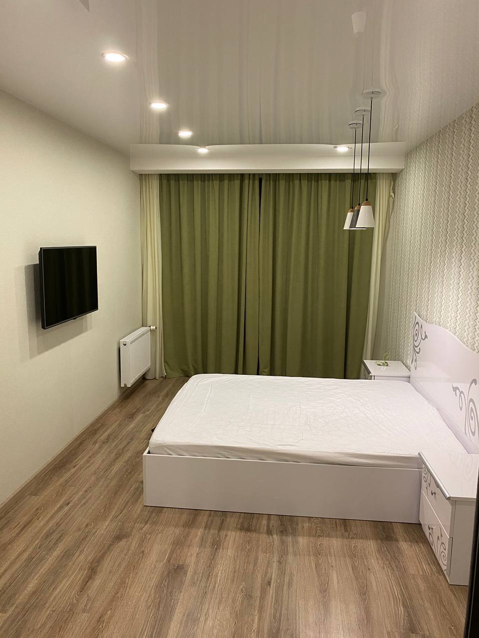 Оренда 2-кімнатної квартири 55 м², Набережна Перемоги вул.