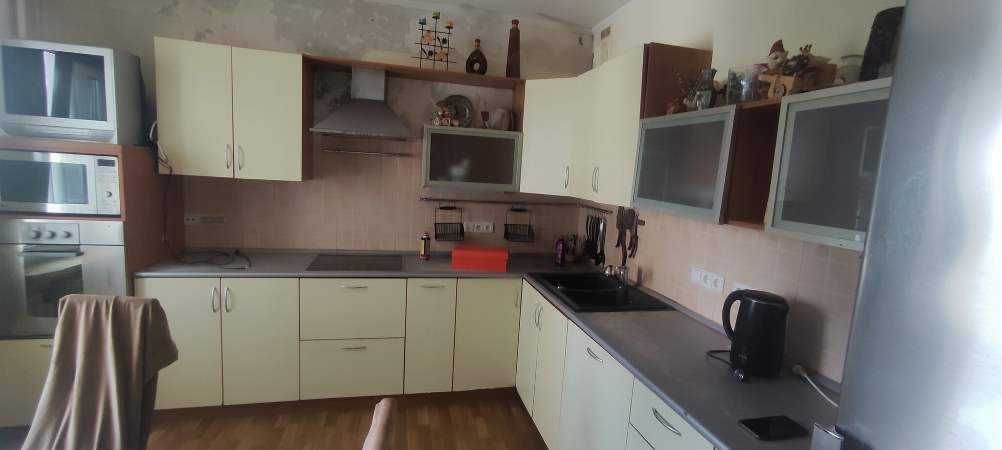 Аренда 3-комнатной квартиры 90 м², Милютенко ул., 17