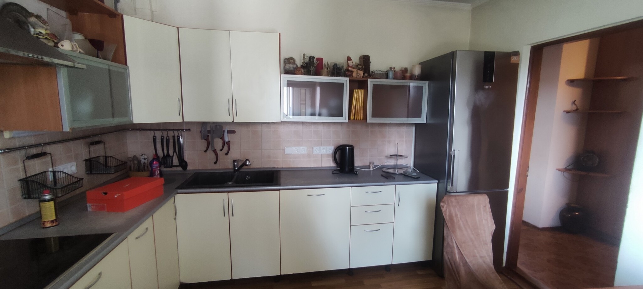 Аренда 3-комнатной квартиры 90 м², Милютенко ул., 17