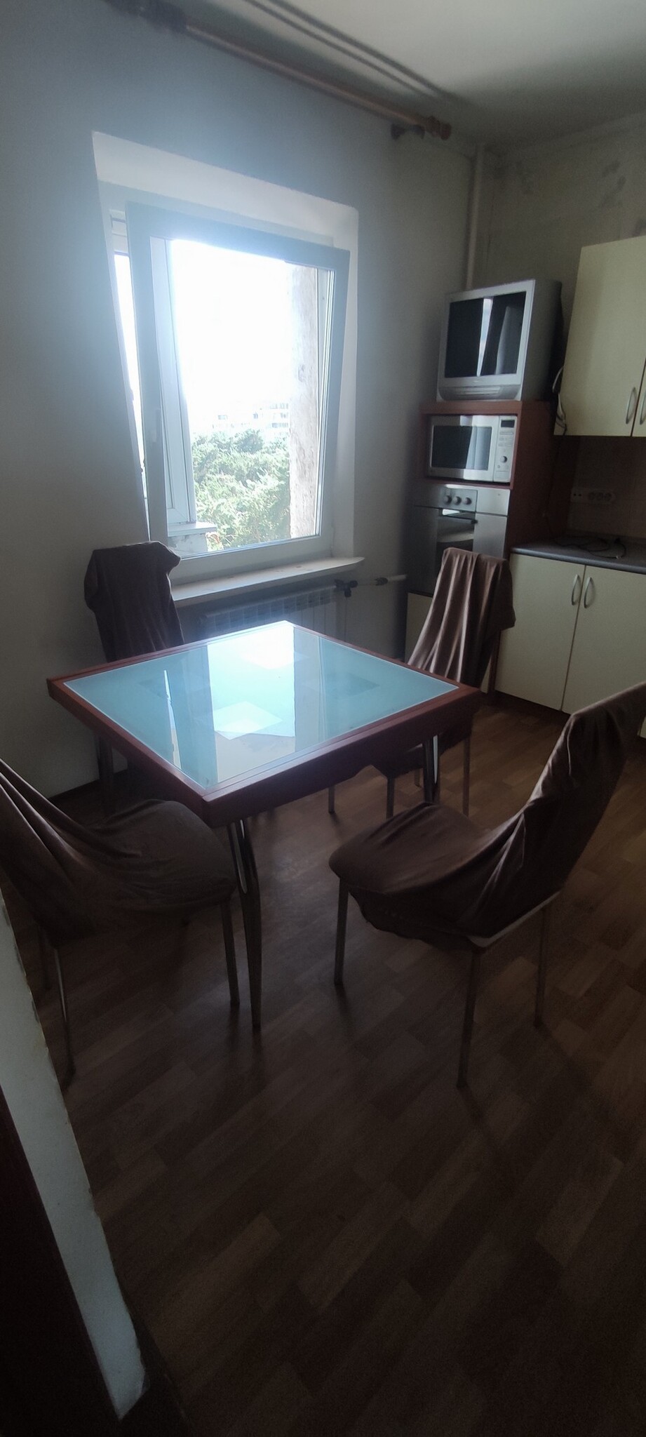 Аренда 3-комнатной квартиры 90 м², Милютенко ул., 17