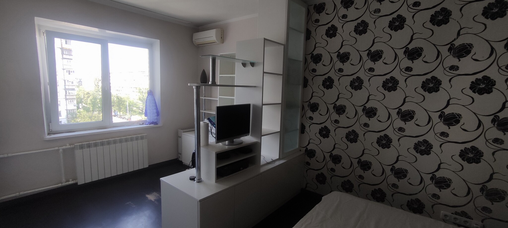 Аренда 3-комнатной квартиры 90 м², Милютенко ул., 17