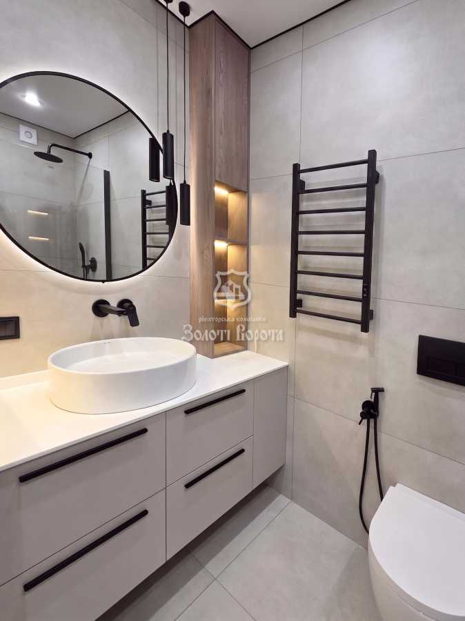 Продаж 2-кімнатної квартири 60 м², Михайла Максимовича вул., 24г