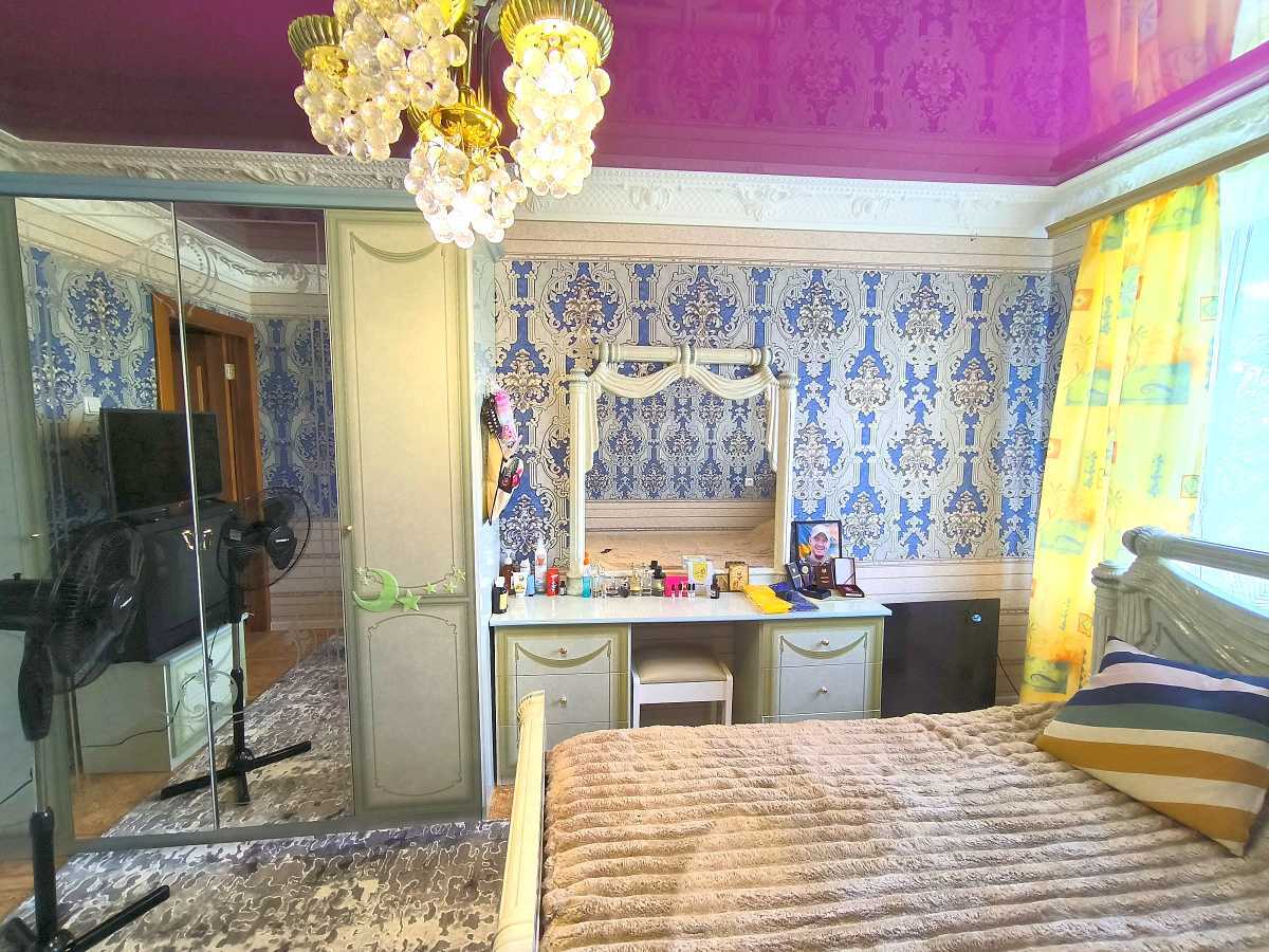 Продажа 2-комнатной квартиры 49.5 м², комсомольська, 2
