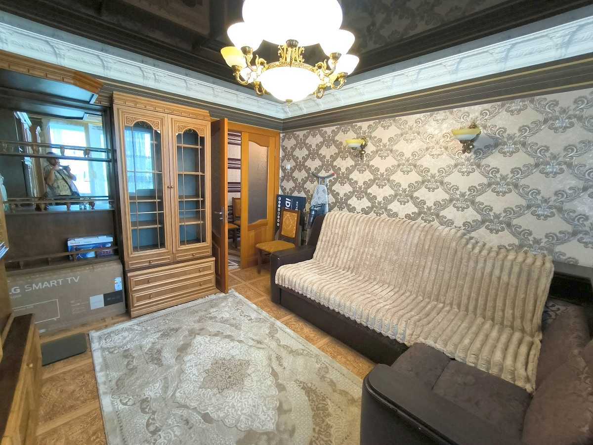 Продажа 2-комнатной квартиры 49.5 м², комсомольська, 2