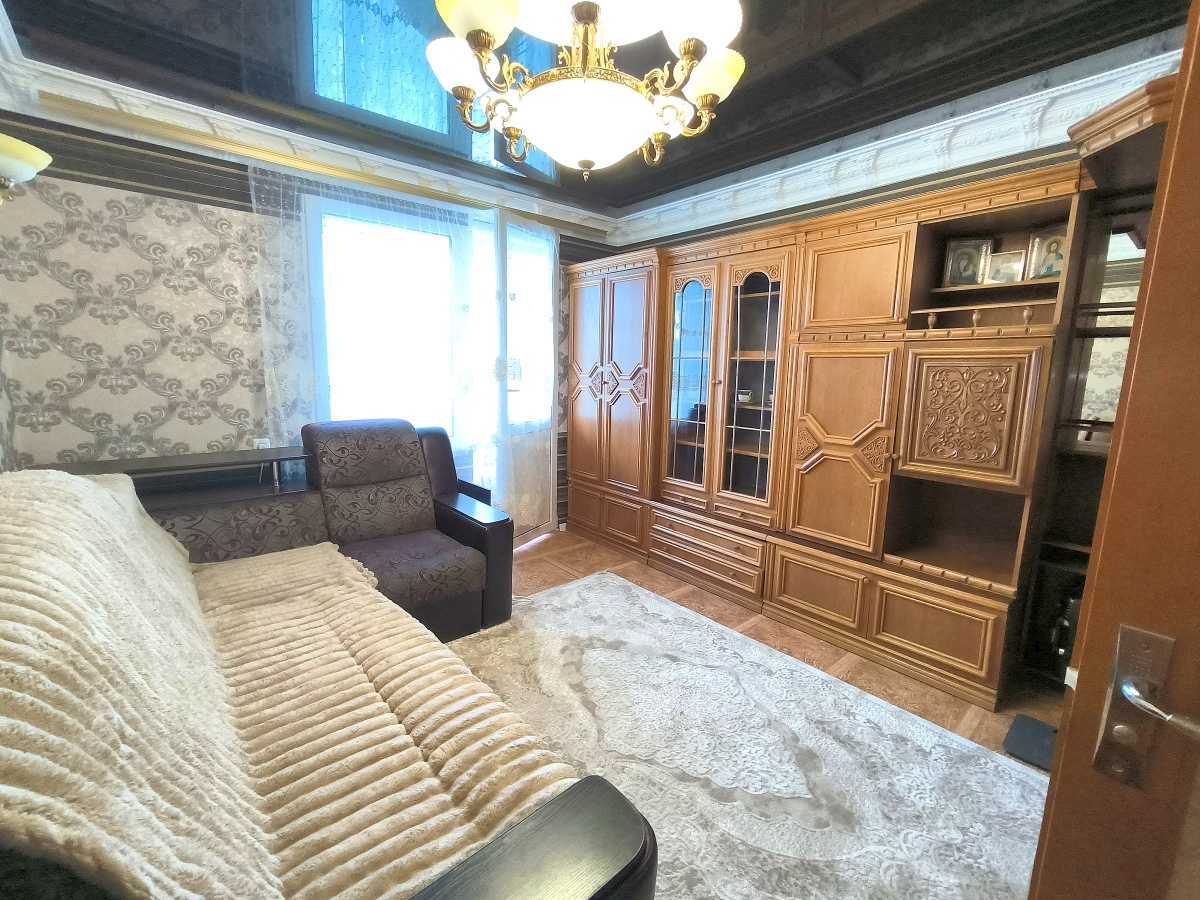 Продажа 2-комнатной квартиры 49.5 м², комсомольська, 2