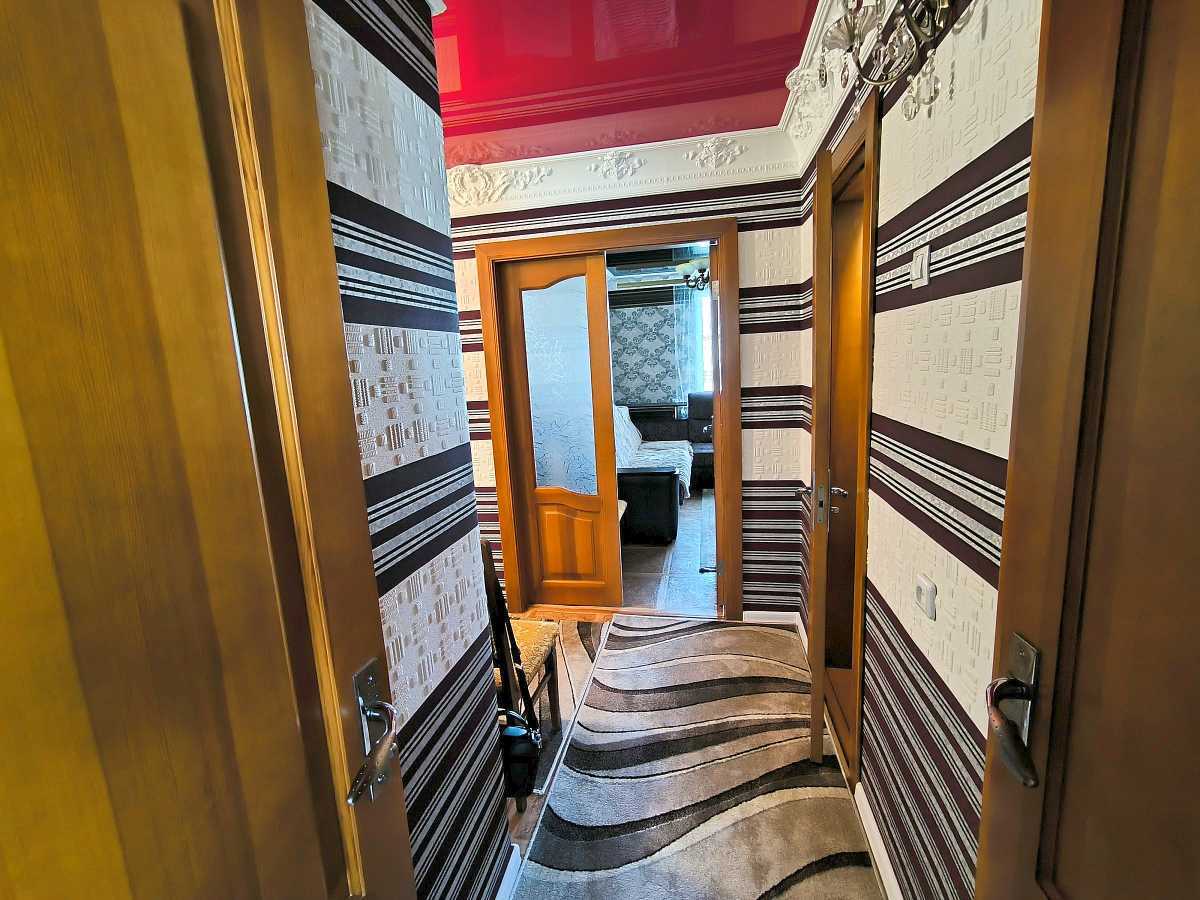Продажа 2-комнатной квартиры 49.5 м², комсомольська, 2