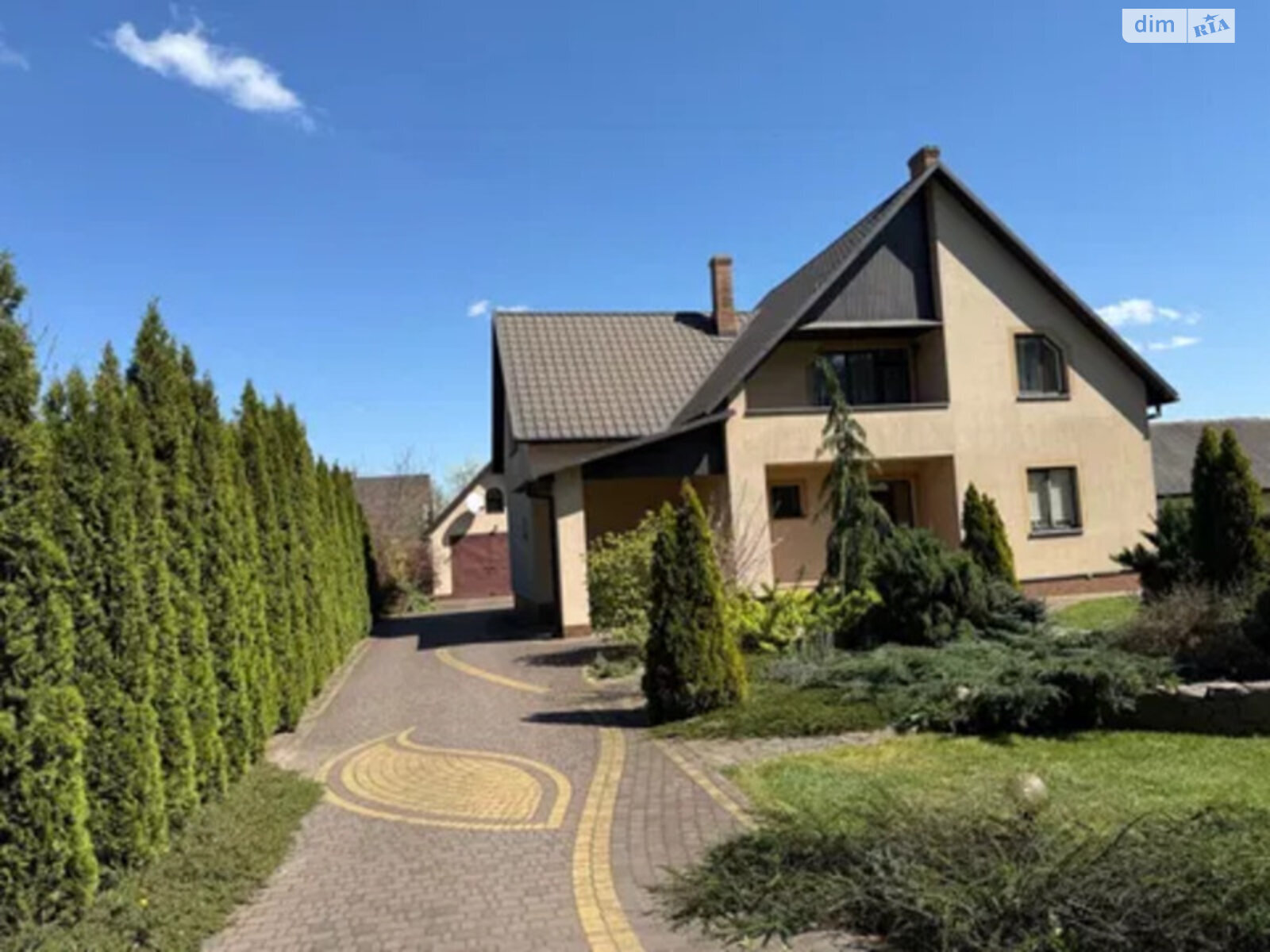 Продажа дома 195 м², Ростислава Братуня вул.