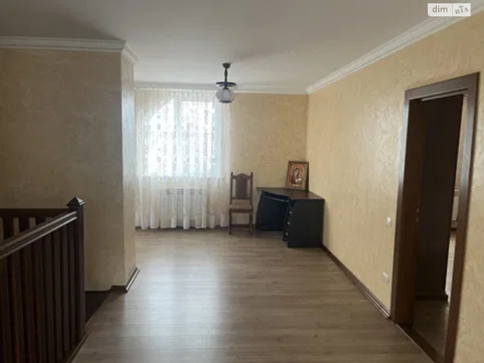 Продажа дома 195 м², Ростислава Братуня вул.