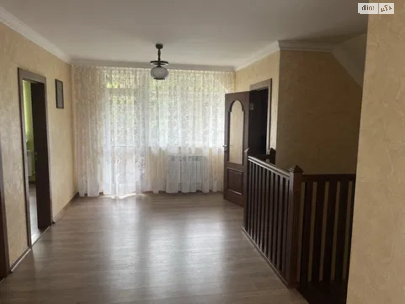 Продажа дома 195 м², Ростислава Братуня вул.
