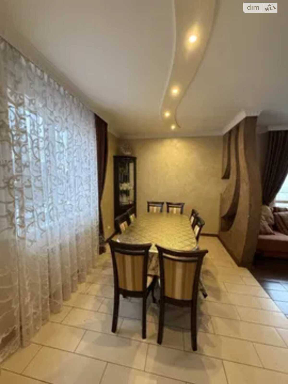Продажа дома 195 м², Ростислава Братуня вул.