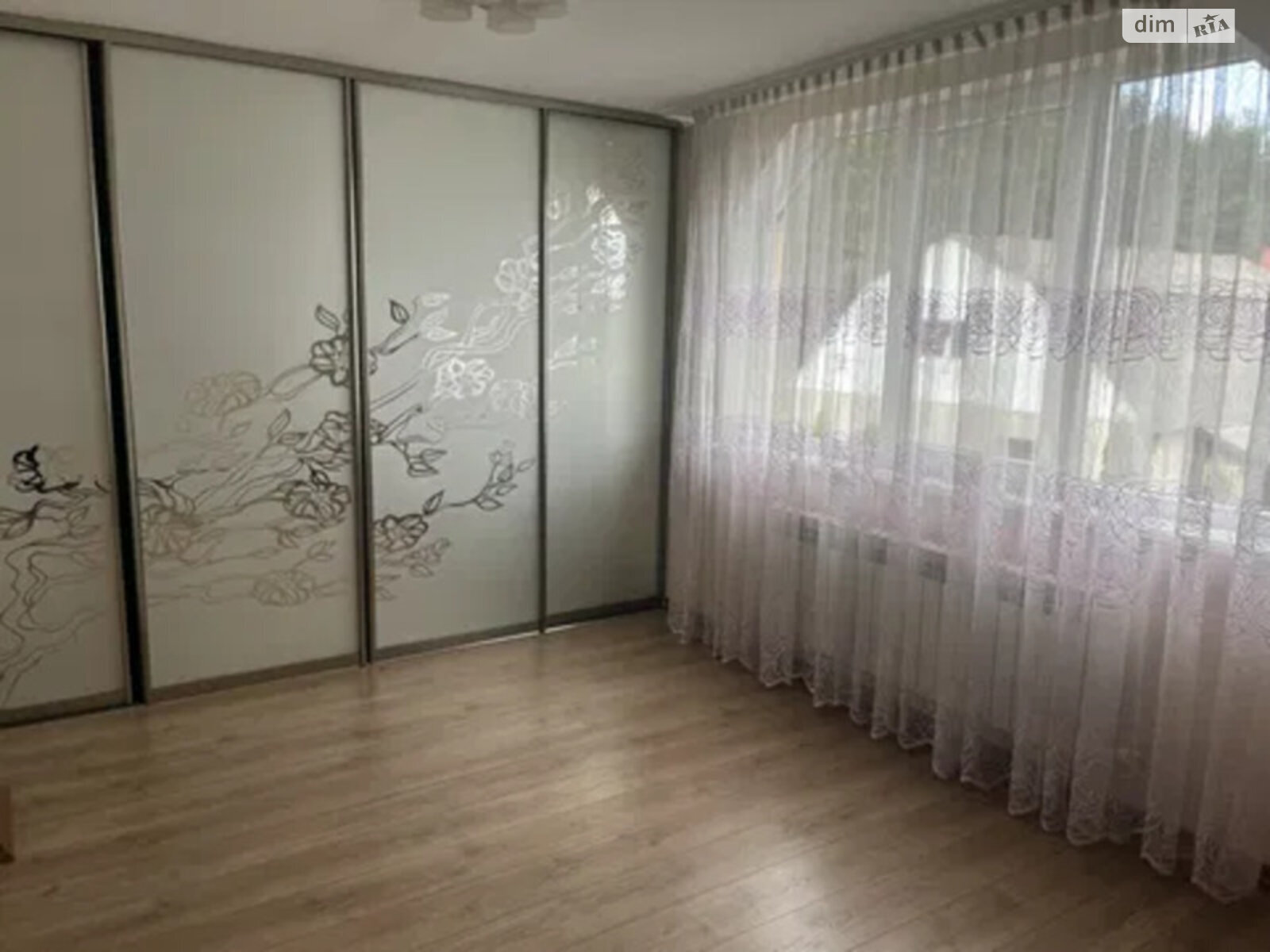 Продажа дома 195 м², Ростислава Братуня вул.