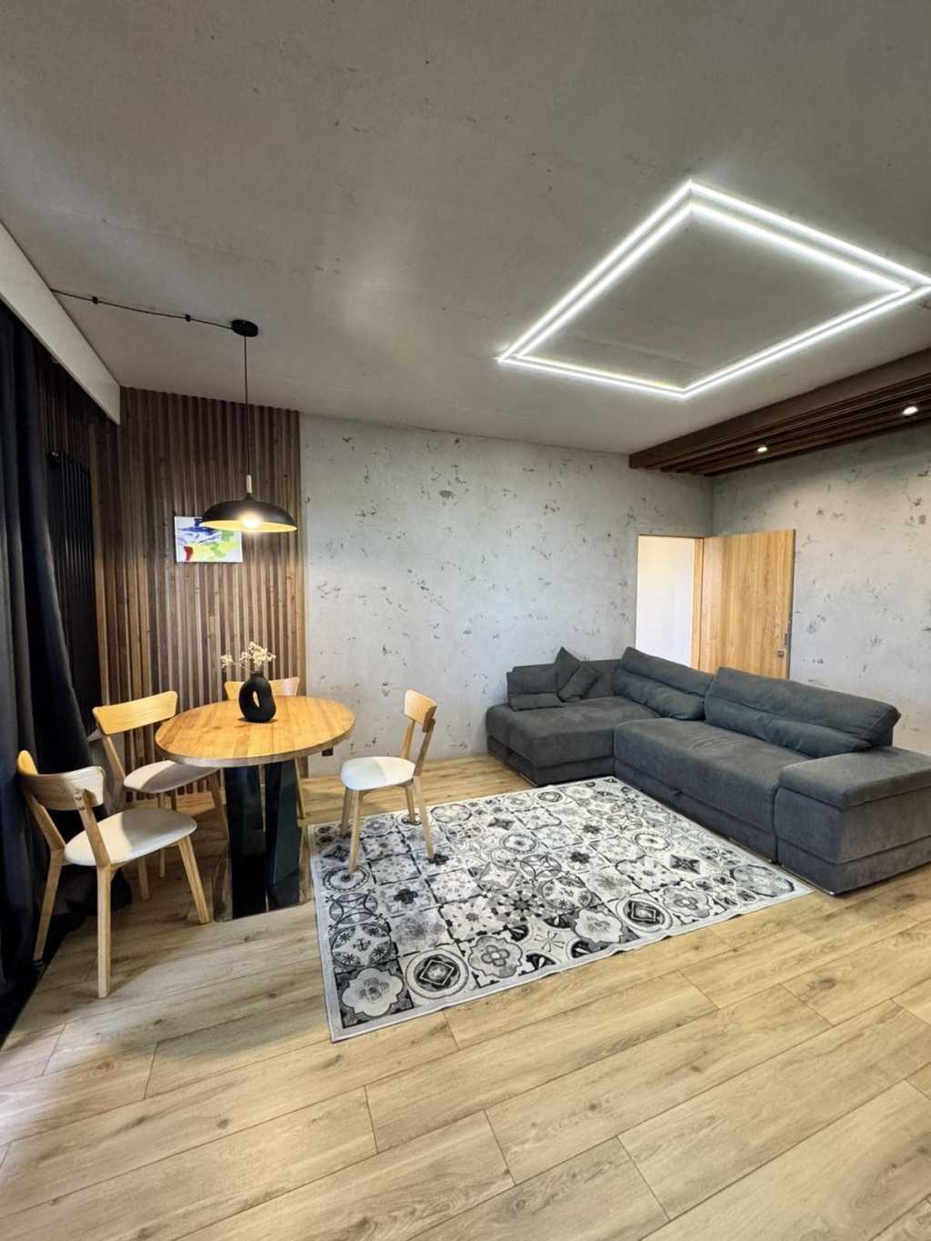 Продажа 1-комнатной квартиры 54 м², Пальохи, 1
