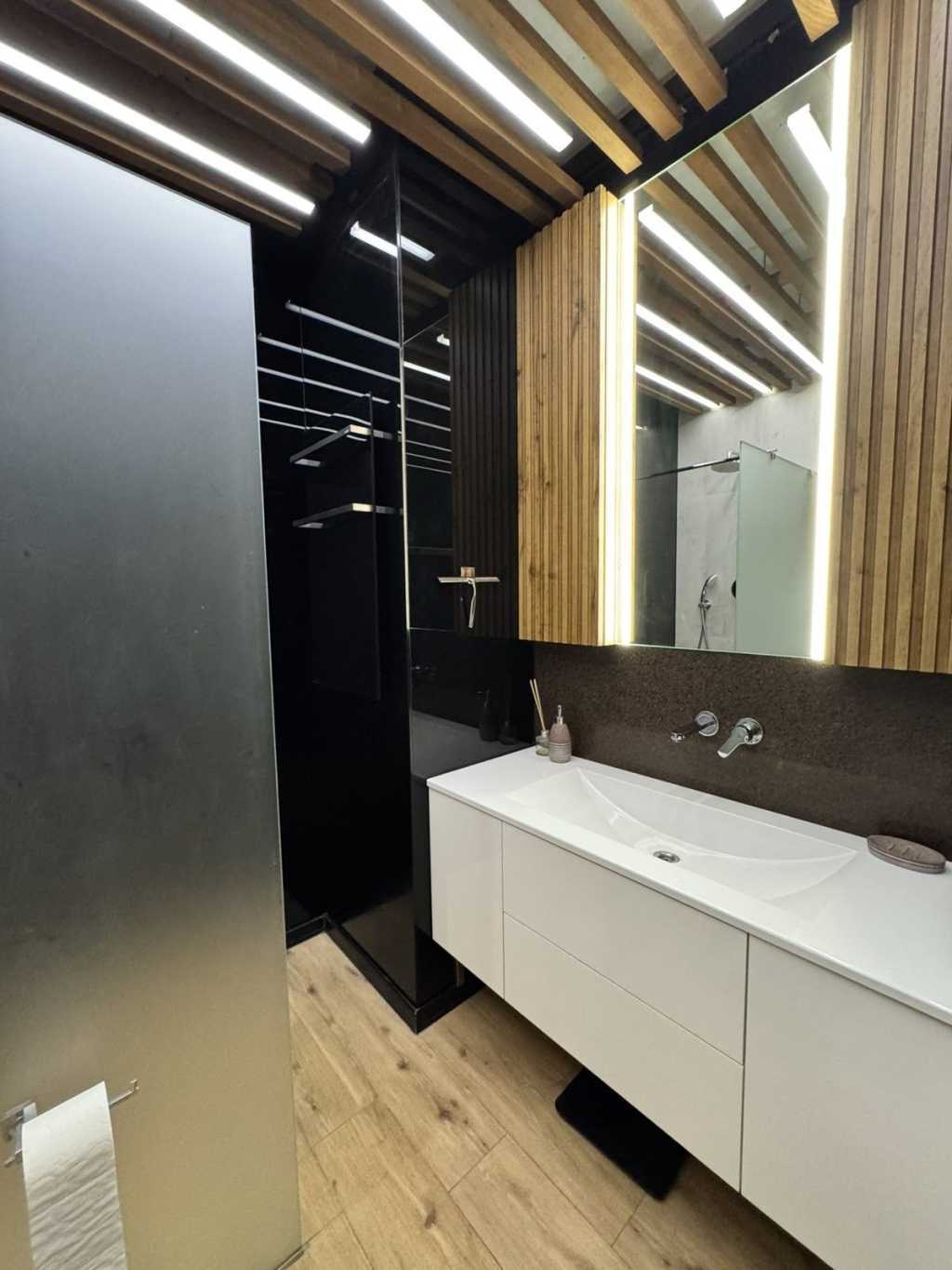 Продажа 1-комнатной квартиры 54 м², Пальохи, 1