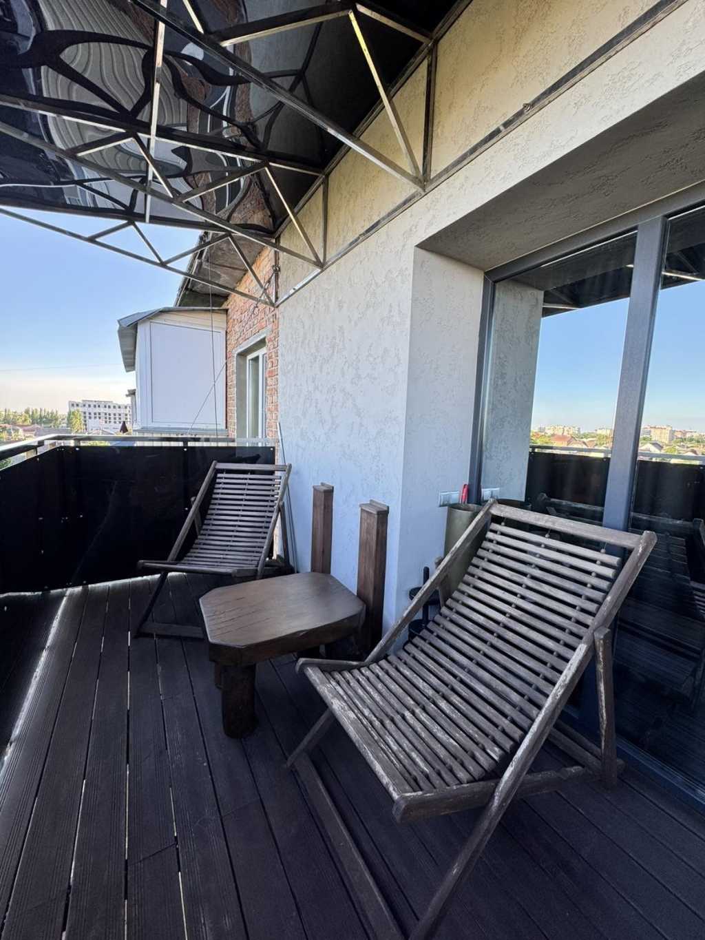 Продажа 1-комнатной квартиры 54 м², Пальохи, 1