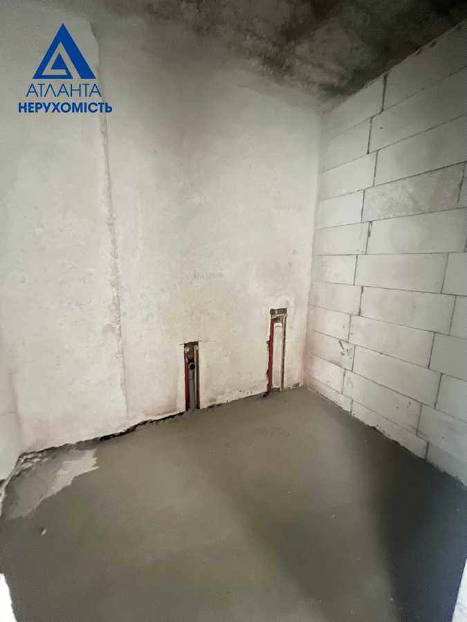 Продажа 2-комнатной квартиры 77 м², Привокзальная ул., 10б