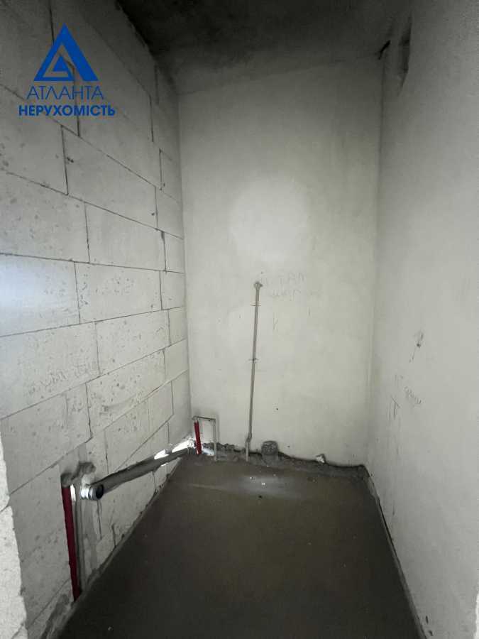 Продажа 2-комнатной квартиры 77 м², Привокзальная ул., 10б