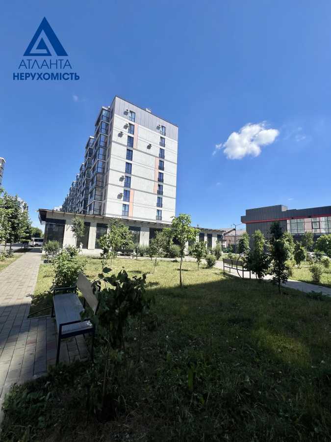 Продажа 2-комнатной квартиры 77 м², Привокзальная ул., 10б