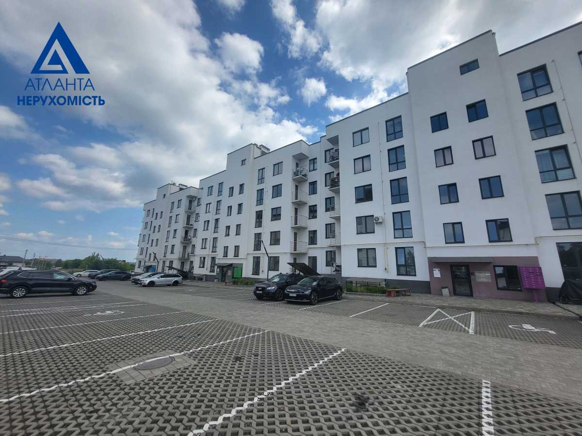 Продажа 3-комнатной квартиры 81 м², Подільська, 4