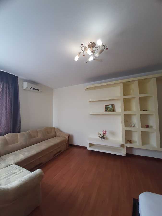 Продажа 1-комнатной квартиры 52 м², Бориса Гмыри ул., 6