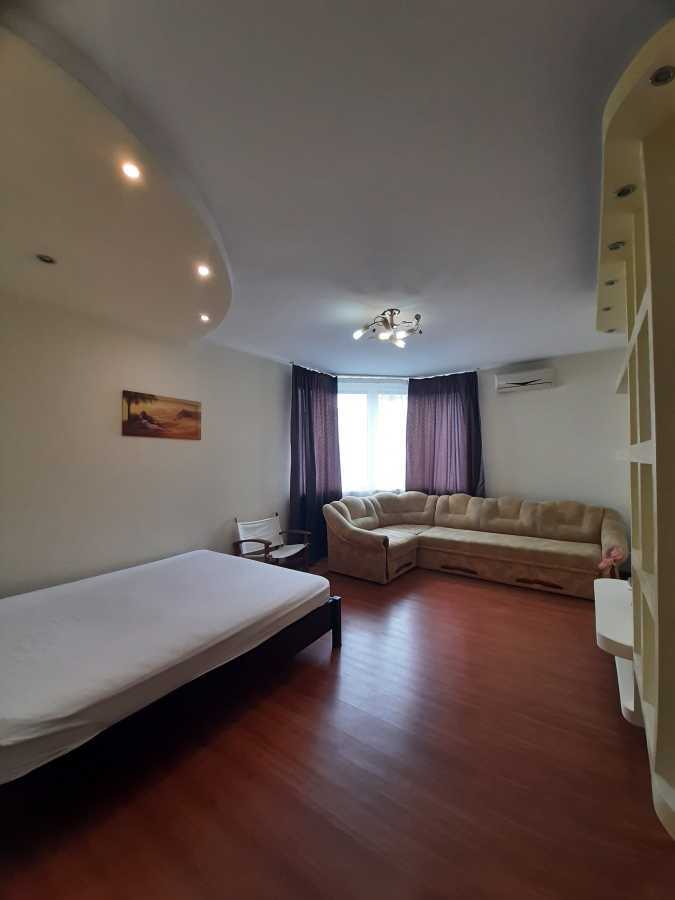 Продажа 1-комнатной квартиры 52 м², Бориса Гмыри ул., 6