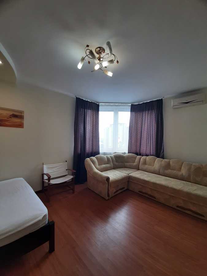 Продажа 1-комнатной квартиры 52 м², Бориса Гмыри ул., 6
