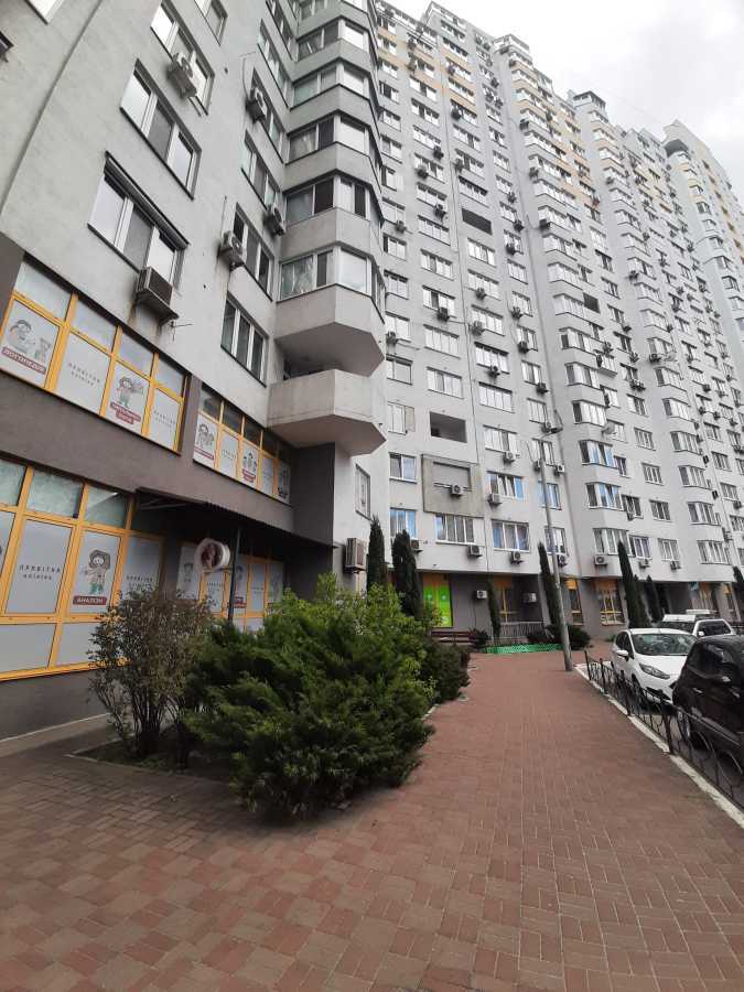 Продажа 1-комнатной квартиры 52 м², Бориса Гмыри ул., 6