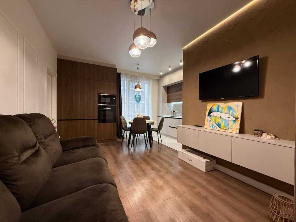 Аренда 2-комнатной квартиры 60 м², Михаила Максимовича ул., 24Б