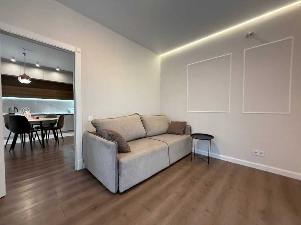 Аренда 2-комнатной квартиры 60 м², Михаила Максимовича ул., 24Б