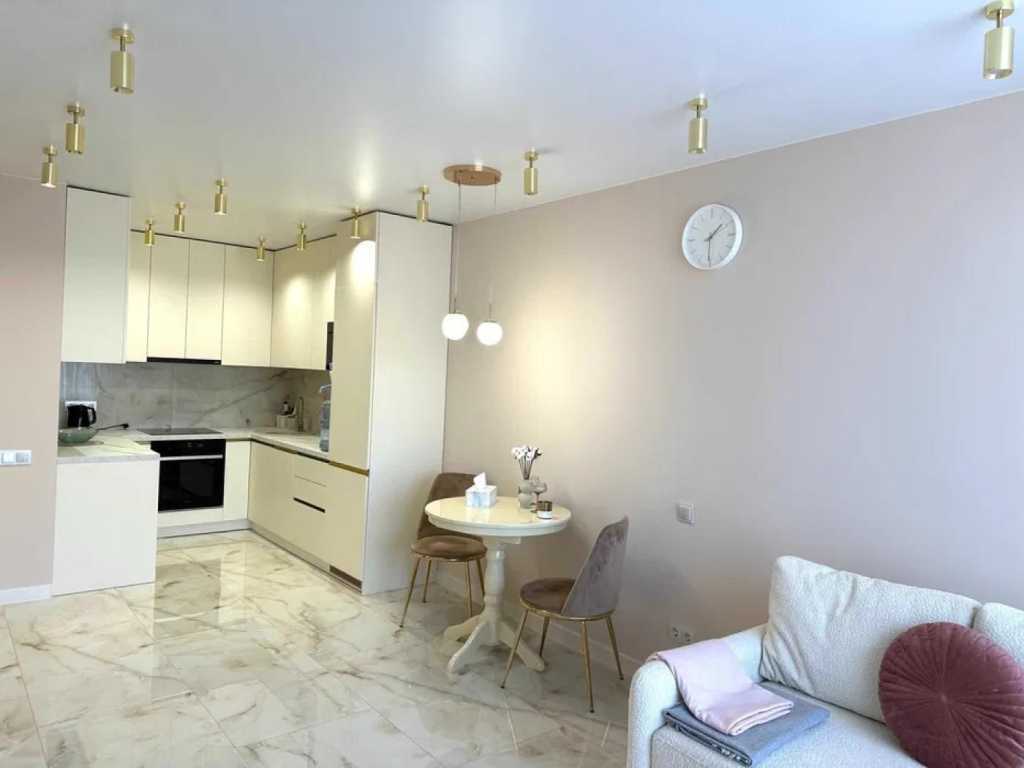 Оренда 1-кімнатної квартири 47 м², Олександра Олеся вул., 8/15