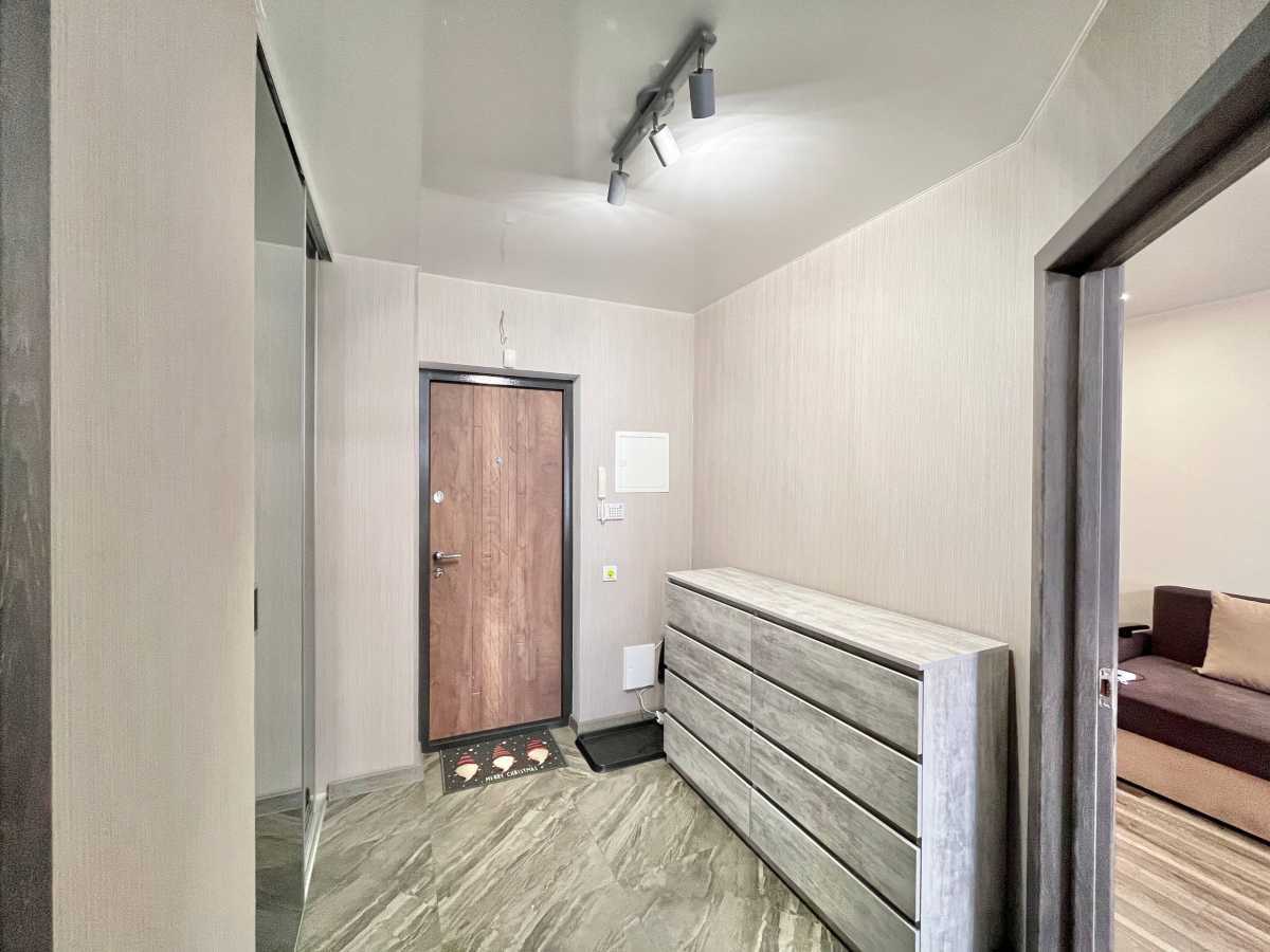 Продаж 1-кімнатної квартири 46.3 м², Теплична вул., 48