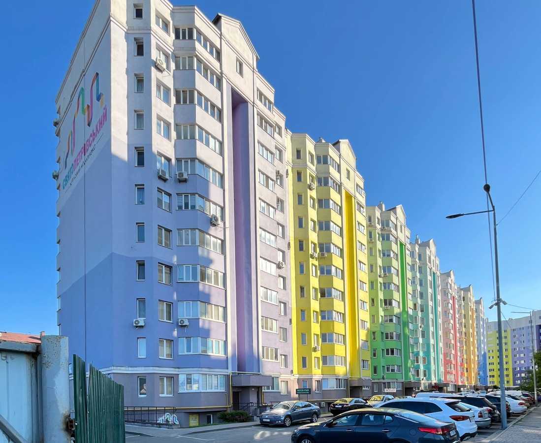 Продаж 1-кімнатної квартири 46.3 м², Теплична вул., 48