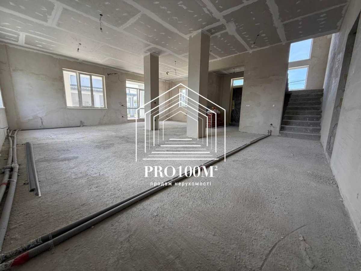 Продаж будинку 168 м²
